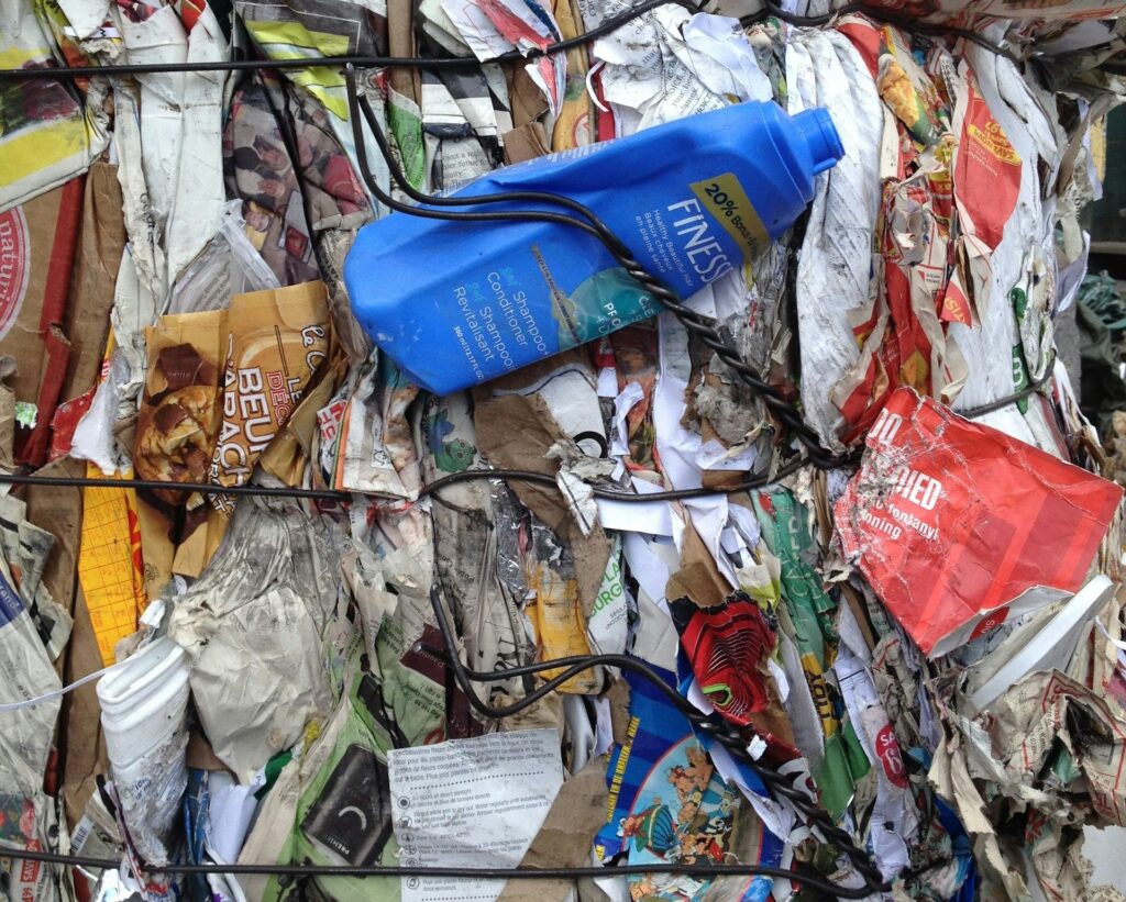 A csomagolóanyag újrahasznosítás fontos, de nem végső megoldás - fotó: Unsplash
