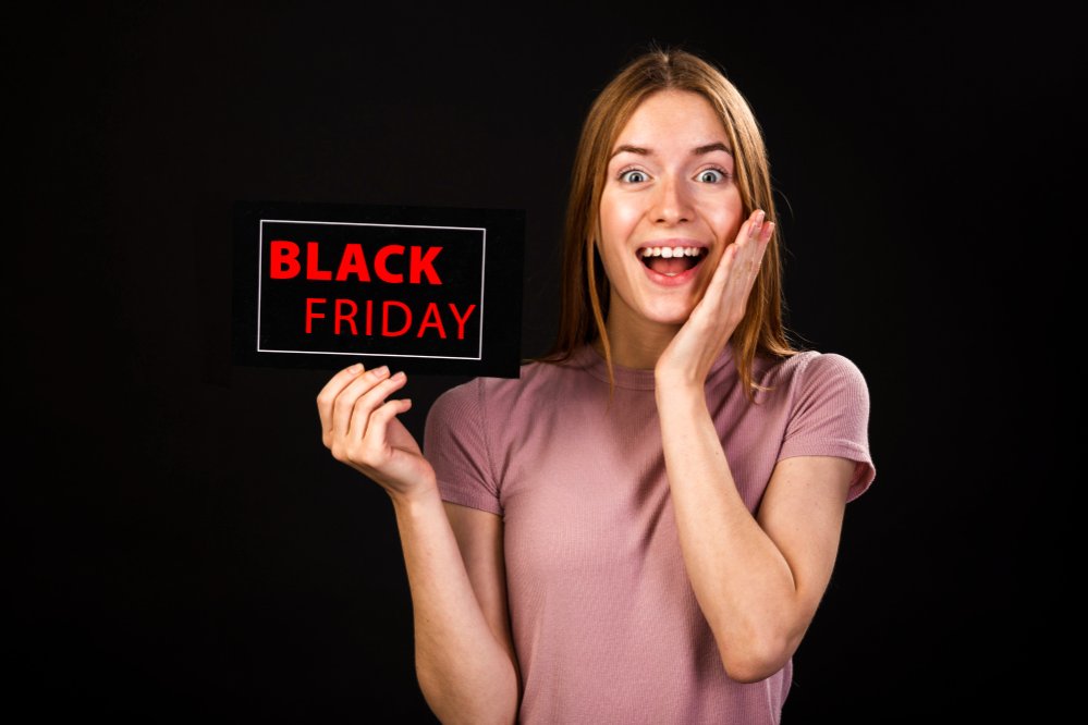 Black friday - fekete péntek --- Freepik